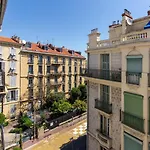 Apartment On Dante Street Next To The Sea