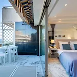 Royal Promenade Pool Terrace Sea View Air Conditioning Apartment