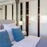 Royal Promenade Pool Terrace Sea View Air Conditioning Nice
