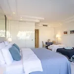 Royal Promenade Pool Terrace Sea View Air Conditioning Apartment