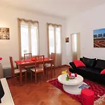Le Savoy Palace - Five Stars Holiday House
