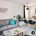 Hyper Central Studio 2 Minutes Walk From \