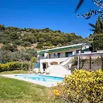 Vianigrier Hills