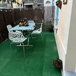 Beautiful With Terrace Centre Apartment