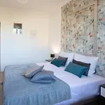 Apartment L45 St Marguerite Sea View/ Balcon, Parking Wifi