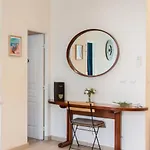 Boutique La Lavande Free Parking Center *