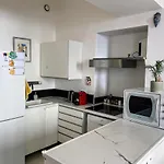 Apartment Claudia - -quiet- Near The Sea- Ac- Private Parking Nice
