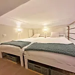 Elegant Flat With Ac, Heart Of Old Nice, Walking To The Beach! Nice