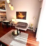 Grimaldi - Superbe T2 Proche De La Promenade Des Anglais