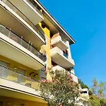 Magnificent Renovated Apartment, 2 Rooms Of 45 M2, Close Tothe Sea, Top Floor, Terrace