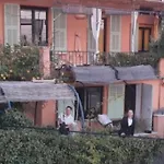 Maison Atypique Avec Jardin