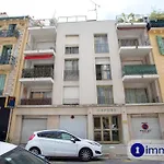 Studio Air-Conditioned District Of The Musicians