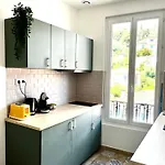 Modern Flat Near Sea And Center