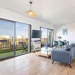 Apartment Open Sky Terrace Lage 1 Bdr & Parking *
