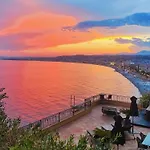 Hotel La Perouse Nice Baie Des Anges