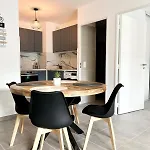 Brand New Flat With Terrace And Parc View