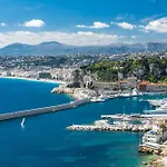 2 Chambres, Balcons, Vue Imprenable, Climatisation - Palace Bleu