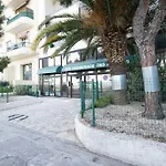 La Prom - A Two Bedroom Apartment With A Sea View