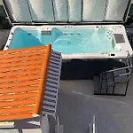 Piscine Jacuzzi Privee Chauffee, Terrasse Et Garage A Nice
