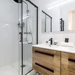 Apartment Chic & Cozy 2 Bdr Heart Of The Old Town
