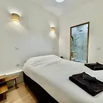 Charming Studio In The Heart Of Nice