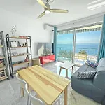 Sea Front Saphir