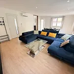 Modern House Fabron, Garden, Air Conditioning