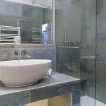Beautiful Provencal Apartment, Fully Equipped, 300m Away - Fontaine 3 Apartment *