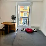 Studio Nice Port Bonaparte Place Du Pin