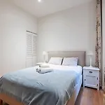 Apartment Beautiful Provencal Apartment, Fully Equipped, 300m Away - Fontaine 3