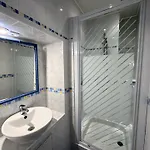 Riviera: Old Town Getaway, Steps From Apartment Nice
