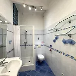 Riviera: Old Town Getaway, Steps From 3* Nice