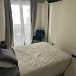 Grand 3P- Central Proche Massena - Zone Securisee