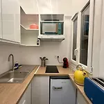Studette tout équipée centre ville de Nice