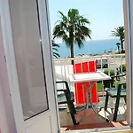 Azur 2* Nice