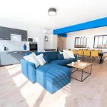 Grand Appartement Ideal Famille, Proche Plage, Bon Emplacement Pour Visiter La Cote D\'Azur