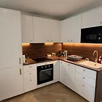 Beautiful 3 rooms, Carré d \'Or