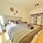 Apartment Ref 127 - 3 Pieces 2 Port