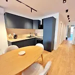 Ref 127 - 3 Pieces 2 Port Apartment Nice