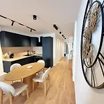 Ref 127 - 3 Pieces 2 Port Apartment *