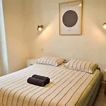 Joli T3 Moderne Avec Terrasse & Climatisation