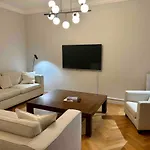 Apartment With Large Terrace & Sea View Over Nice