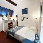 Riviera: Old Town Getaway, Steps From Apartment 3*