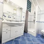 Apartment Riviera: Old Town Getaway, Steps From 3*