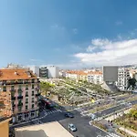Open Sky Terrace Lage 1 Bdr & Parking Apartment Nice