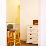 Garibaldi Apartment