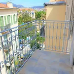 Duplex Balcon Centre Mer 508
