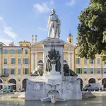 Garibaldi *