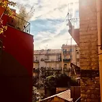 Garibaldi Apartment *