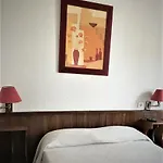 Marbella Hotel *